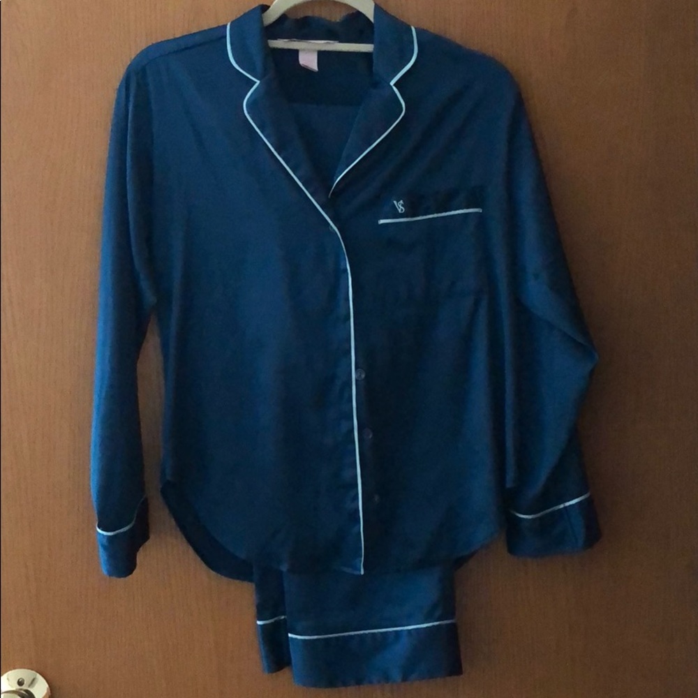 Victoria secret silky pajama set